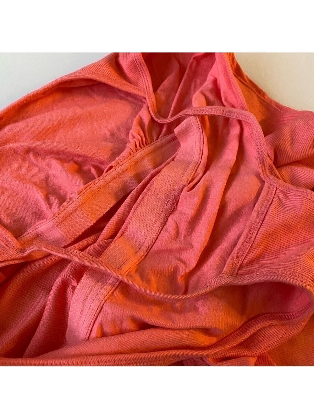 OLD Navy Stretch Supportive Ribbed Tank Top - Picture 3 of 6